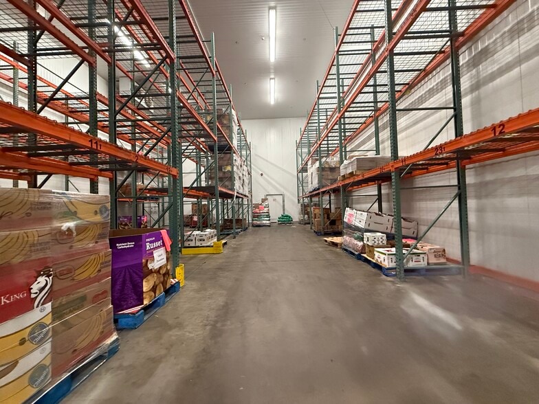 More Photos Of 450 Woodland Ave, Bloomfield Warehouse For Sale