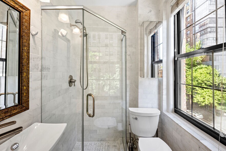 More Photos Of 444 E 57th St, New York Multifamily For Sale