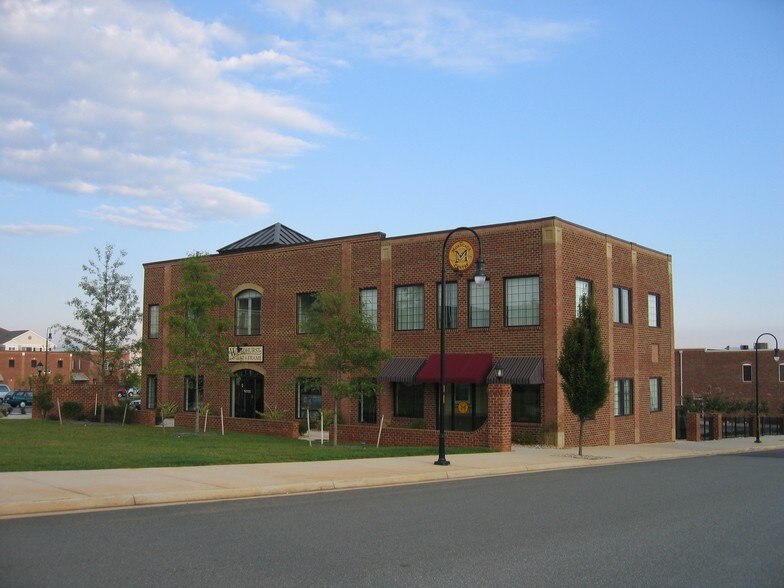 Primary Photo Of 114 Tradewynd Dr, Lynchburg Office For Lease