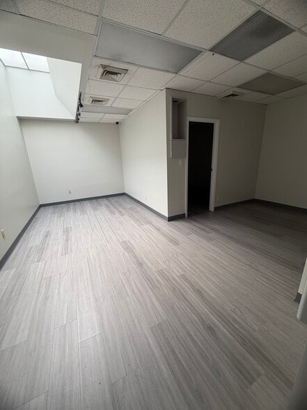 More Photos Of 109 Lafayette St, New York Loft Creative Space For Sale