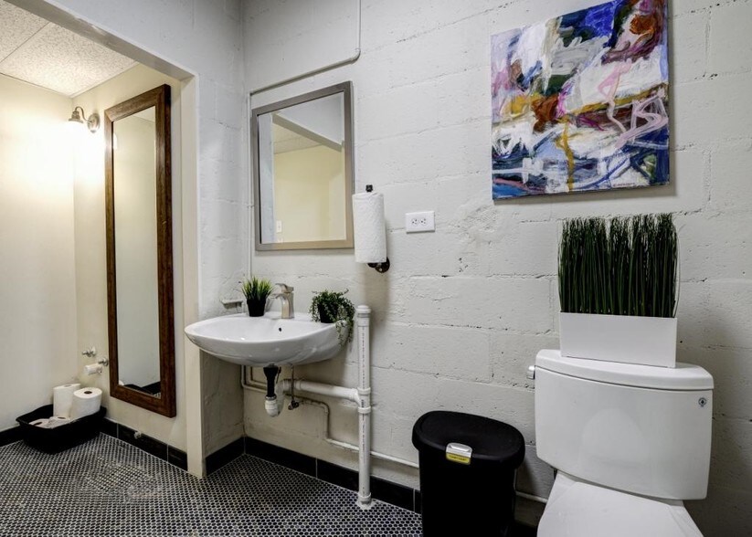 More Photos Of 2390 Main St, Tucker Loft Creative Space For Lease
