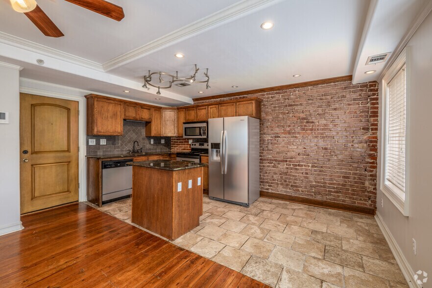 More Photos Of 24 E 17th St, Tulsa Apartments For Sale
