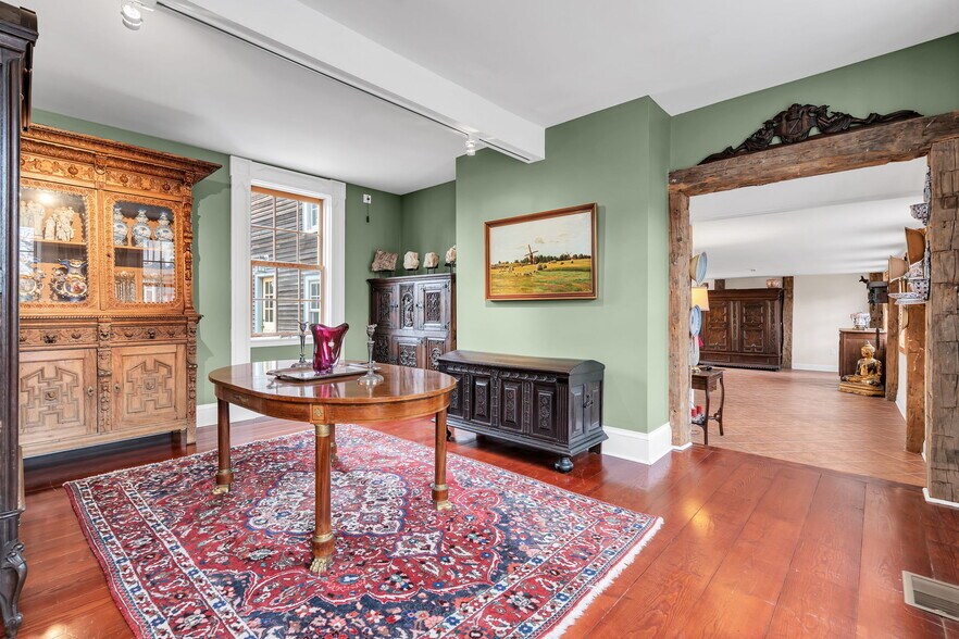 More Photos Of 137 Stockton St, Hightstown Flex For Sale