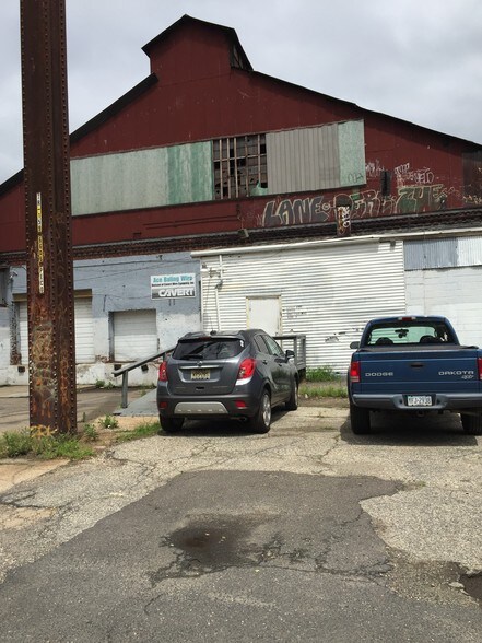 More Photos Of 6801 New State Rd, Philadelphia Warehouse For Sale