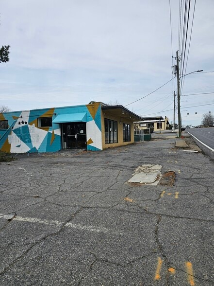 More Photos Of , Roswell Unknown For Sale