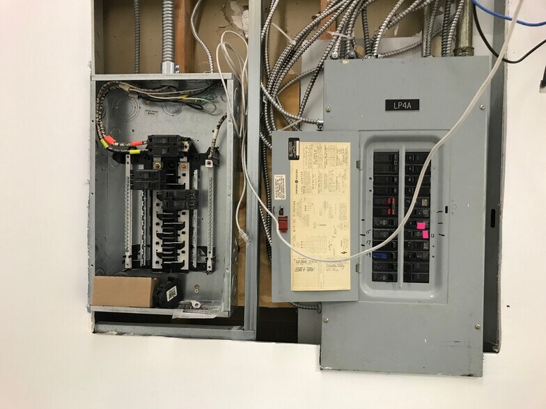 19 Willard Rd, Norwalk, CT 06851 Industrial