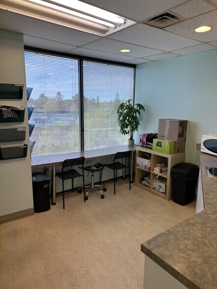 More Photos Of 8944 182nd St NW, Edmonton Office For Lease