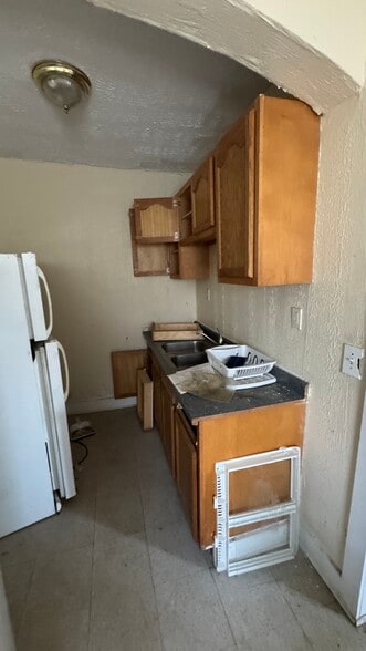 More Photos Of 1832 Willowhurst Rd, Cleveland Apartments For Sale