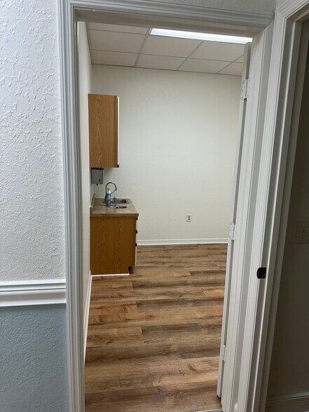 More Photos Of 2841 Tamiami Trl, Port Charlotte Medical For Sale
