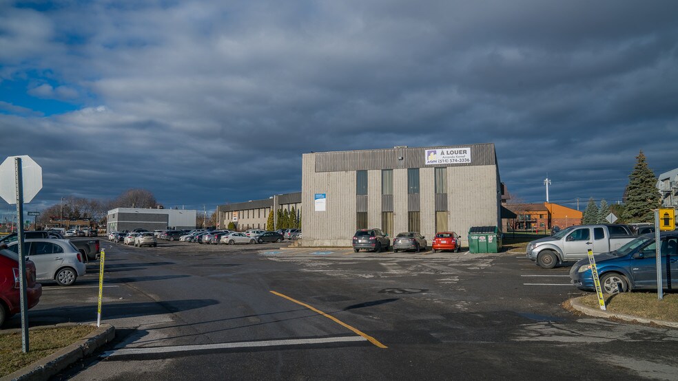 More Photos Of 100 Rue Grenier, Charlemagne Office For Lease