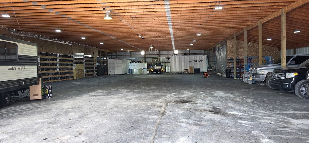 More Photos Of 134 Conestoga Ct, Kalispell Industrial For Sale