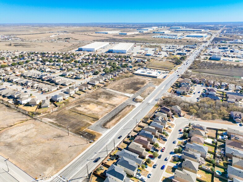 More Photos Of IH-10 E & N Foster Rd, San Antonio Land For Lease