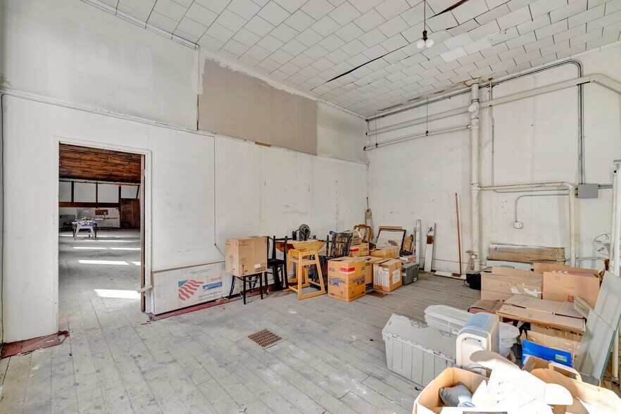 More Photos Of 121 W Main St, Trinidad General Retail For Sale