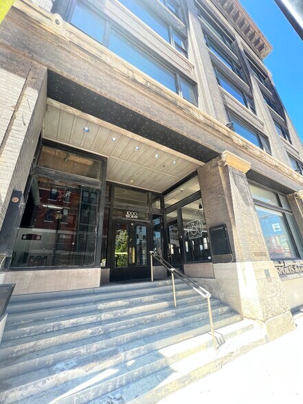 More Photos Of 1000 Broadway Blvd, Kansas City Loft Creative Space For Lease