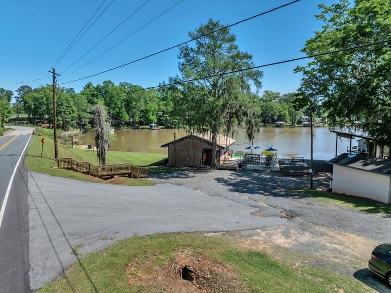 More Photos Of 3077 Lamar Rd, Cobb Restaurant For Sale