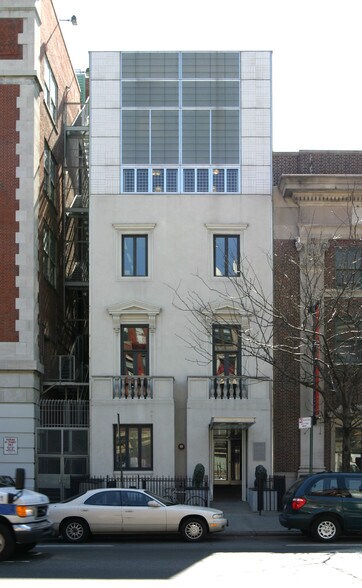 More Photos Of 236 Second Ave, New York Office For Lease