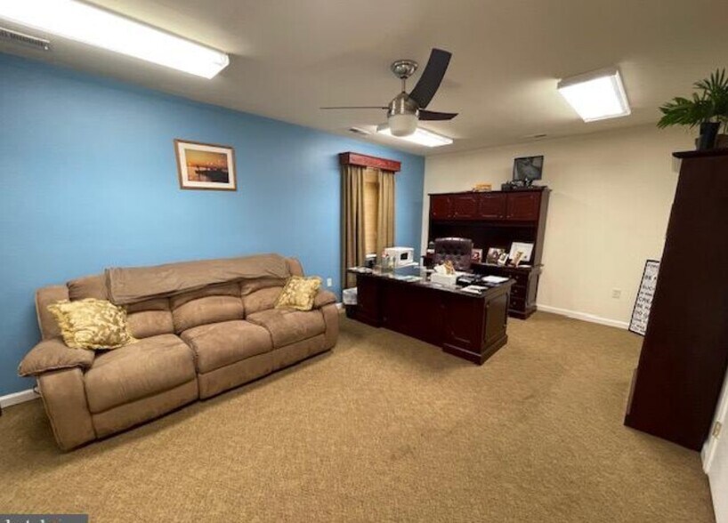 More Photos Of 201 N Lynchburg St, Chestertown Religious Facility For Sale