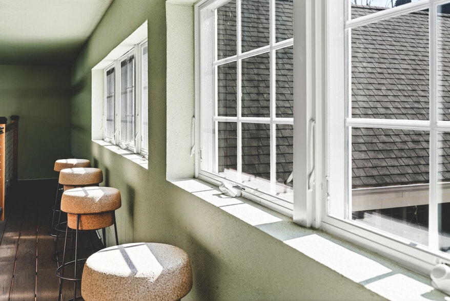 More Photos Of 690 Main St, Vintondale Loft Creative Space For Sale