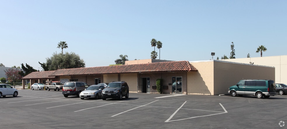 More Photos Of 15437-15443 Proctor Ave, City of Industry Warehouse For Lease