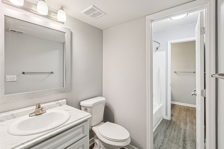 More Photos Of 4610 N Armenia Ave, Tampa Apartments For Sale