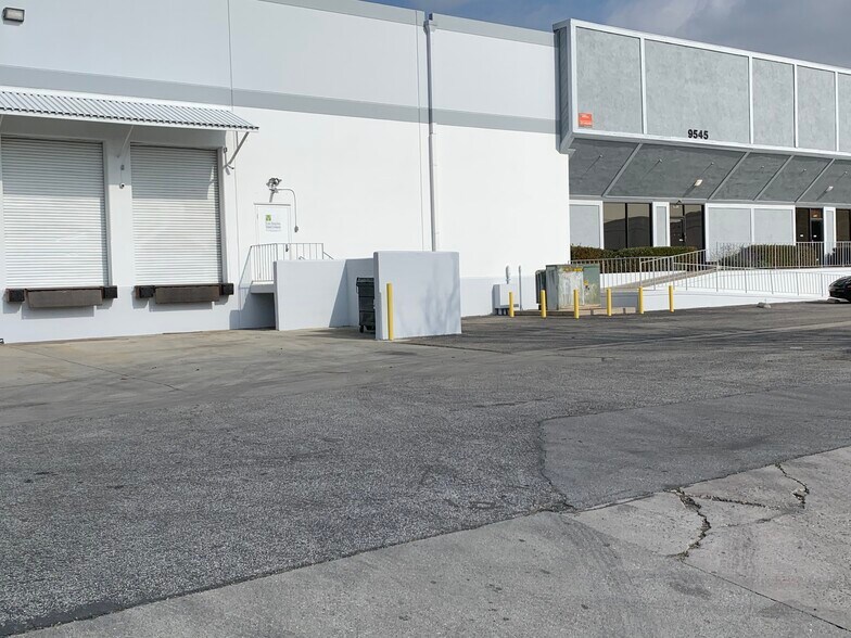 More Photos Of 9535-9555 Brasher St, Pico Rivera Warehouse For Lease
