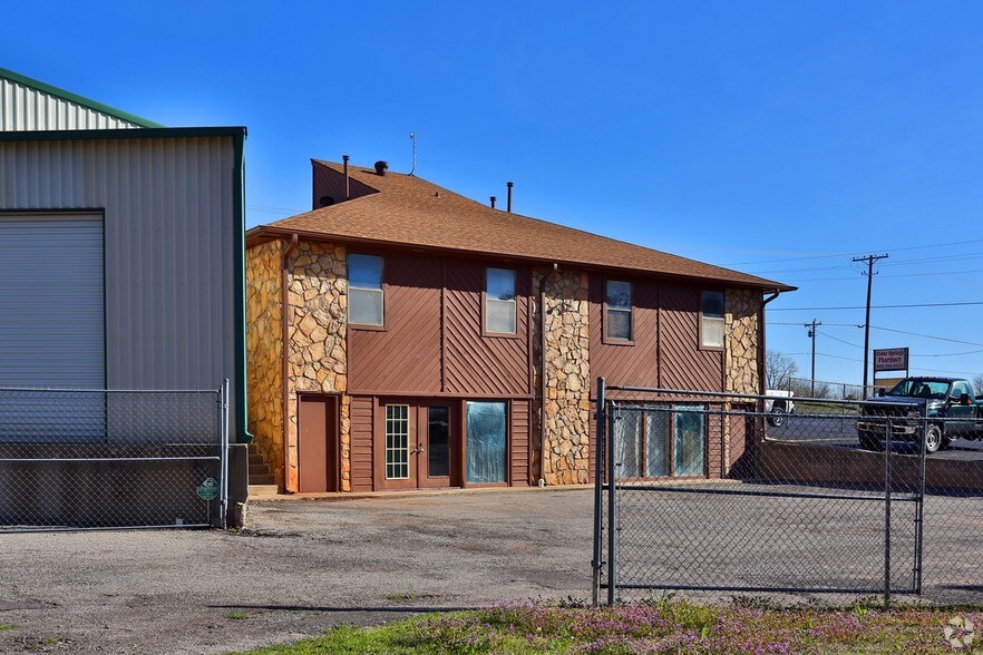 More Photos Of 5300 E Highway 37, Tuttle Storefront Retail Office For Lease