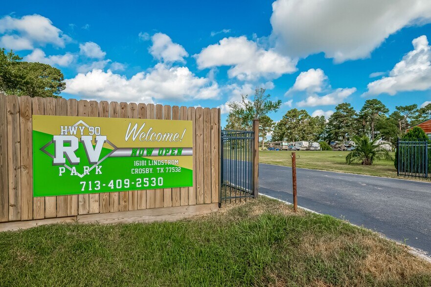 More Photos Of 16181 Lindstrom Rd, Crosby Trailer Camper Park For Sale