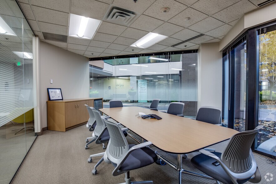More Photos Of 1295 Northland Dr, Mendota Heights Medical For Lease