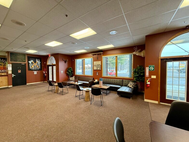 More Photos Of 196 2nd Ave, Gloversville General Retail For Sale