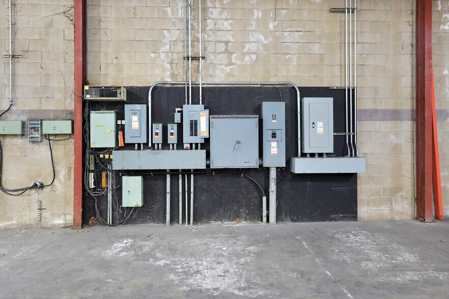 More Photos Of 21 Downing Three, Pittsfield Warehouse For Sale