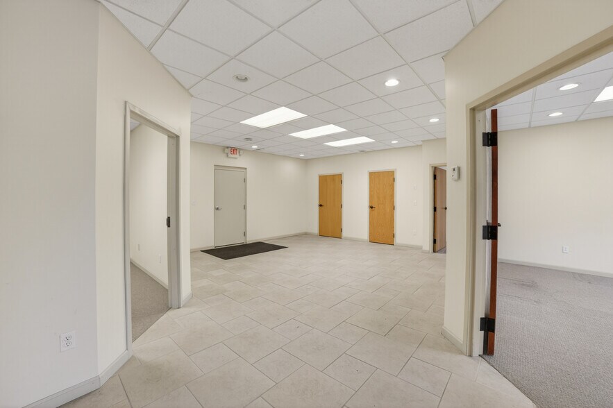More Photos Of 3166 Muckle Rd, Central Lake Manufacturing For Lease