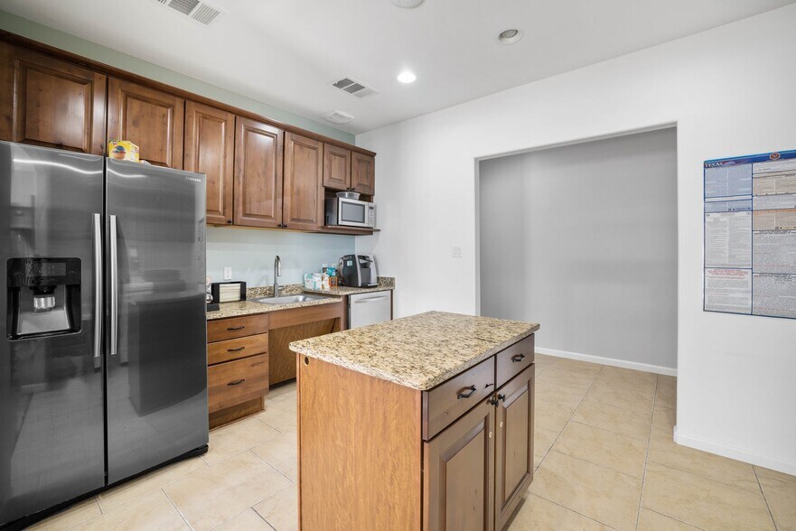 More Photos Of 3009 Glacier Pass, Cedar Park Medical For Lease