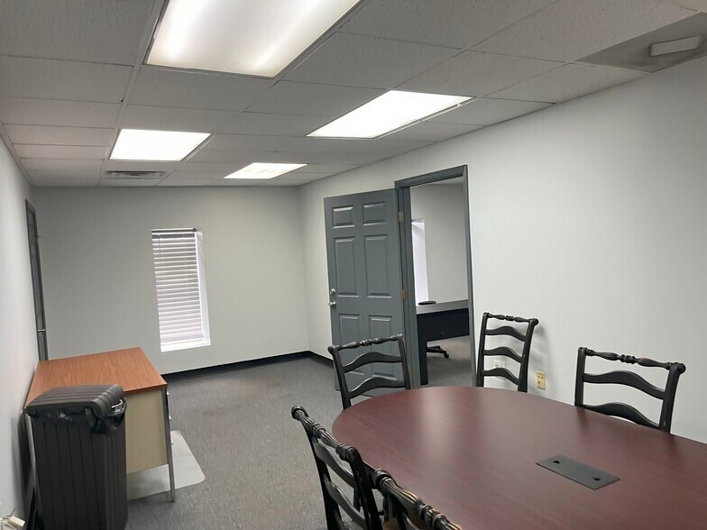 More Photos Of 1581 Fulenwider Rd, Gainesville Truck Terminal For Lease