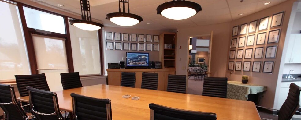 More Photos Of 810 Dominican Dr, Nashville Office For Lease