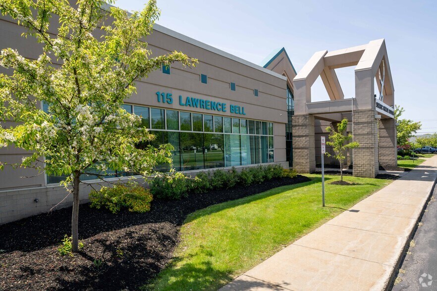 More Photos Of 75 Earhart Dr, Amherst Unknown For Lease