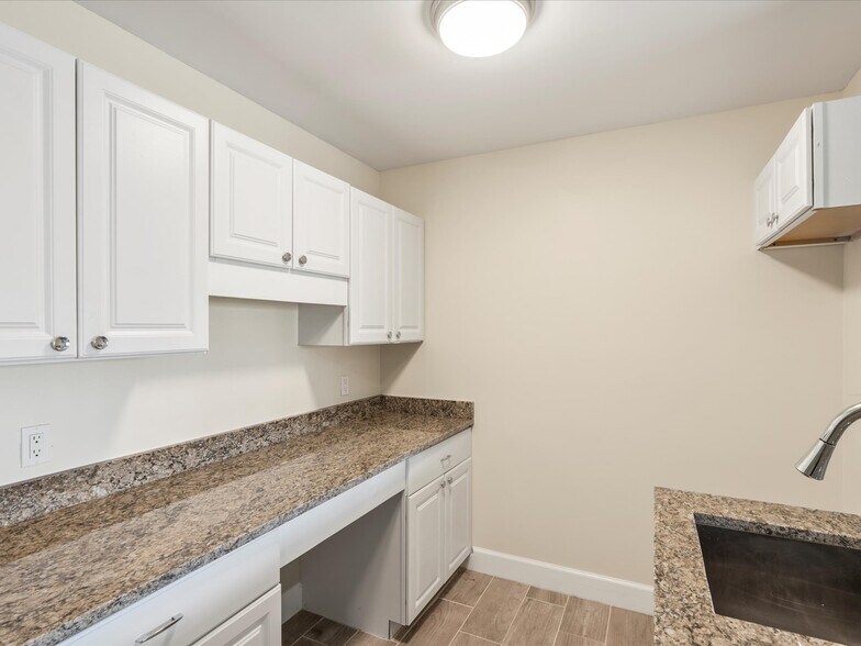 More Photos Of 4177 S Congress Ave, Palm Springs Assisted Living For Sale