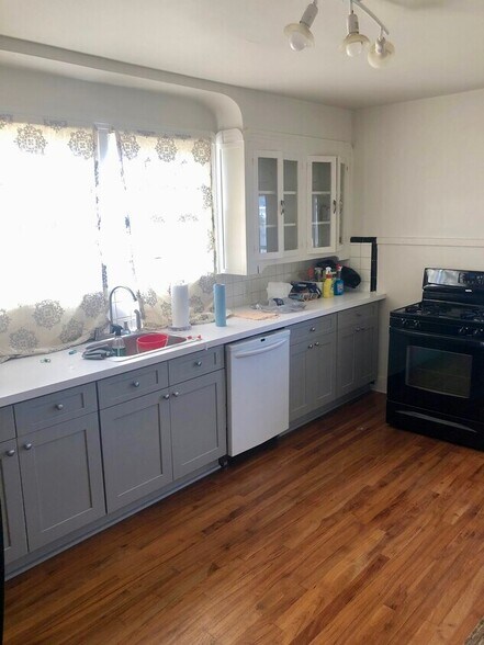 More Photos Of 406 Iris Ave, New Orleans Land For Lease