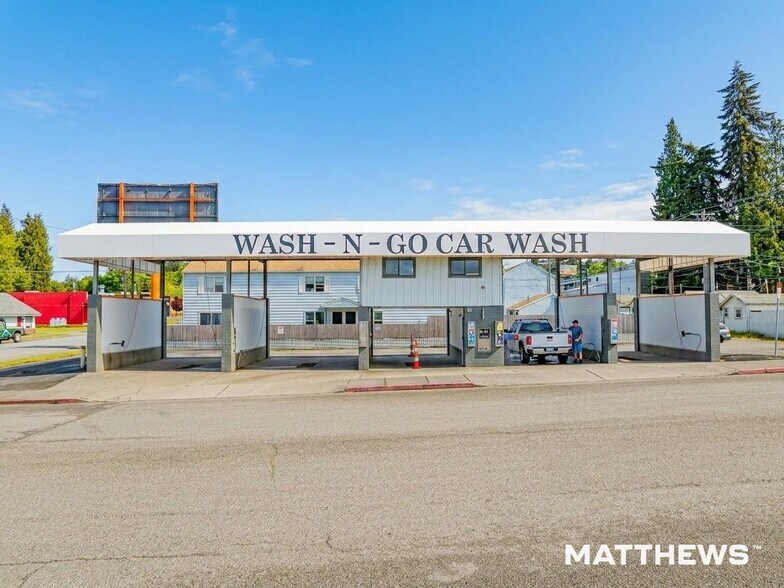 Primary Photo Of 105 N Liberty St, Port Angeles Carwash For Sale