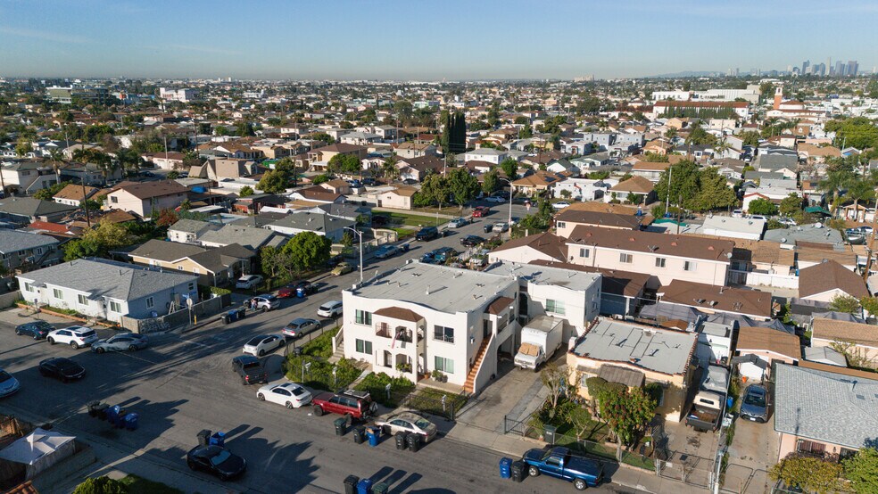More Photos Of 545 Eastmont Ave, East Los Angeles Apartments For Sale
