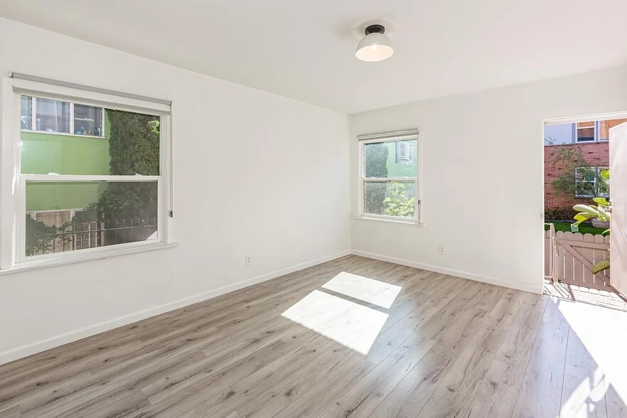 More Photos Of 1429 Havenhurst Dr, West Hollywood Apartments For Sale