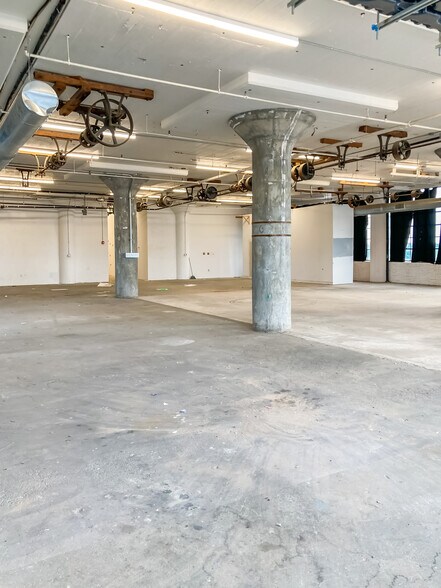 More Photos Of 3401 N I St, Philadelphia Loft Creative Space For Lease
