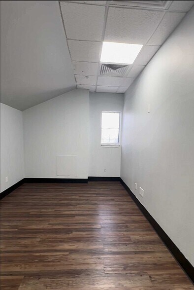 More Photos Of 1470 First Colony Blvd, Sugar Land Medical For Lease