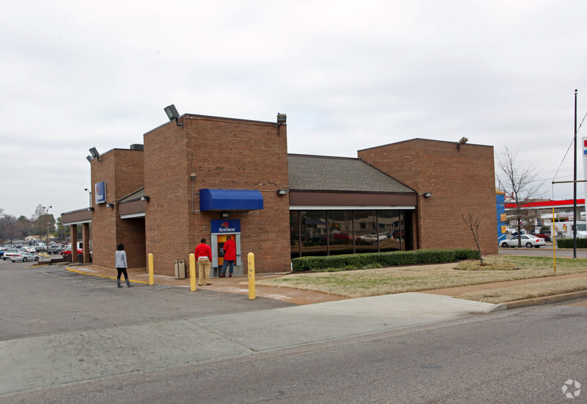 Primary Photo Of 4700 Knight Arnold Rd, Memphis Bank For Lease