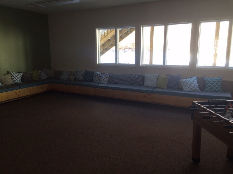 More Photos Of 2 Scofieldtown Rd, Stamford Religious Facility For Sale