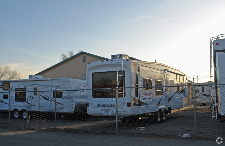 More Photos Of 1765 Lewis St, Reno Service For Lease