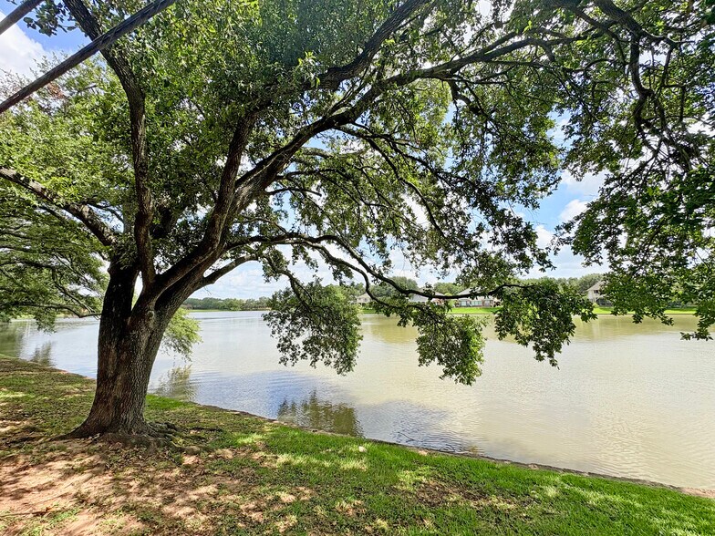 More Photos Of 3425 Hwy 6, Sugar Land Medical For Lease