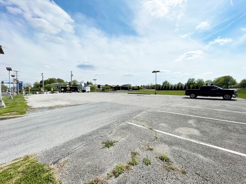 More Photos Of 530 N Queen St, Littlestown Land For Lease