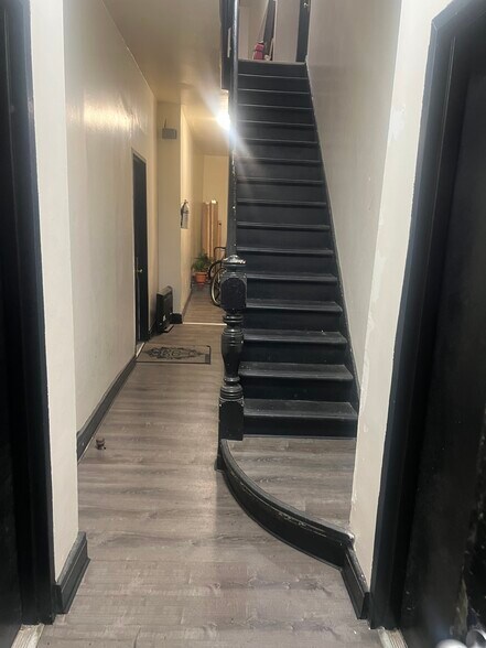 More Photos Of 273 W Lincoln Ave, Mount Vernon Apartments For Sale