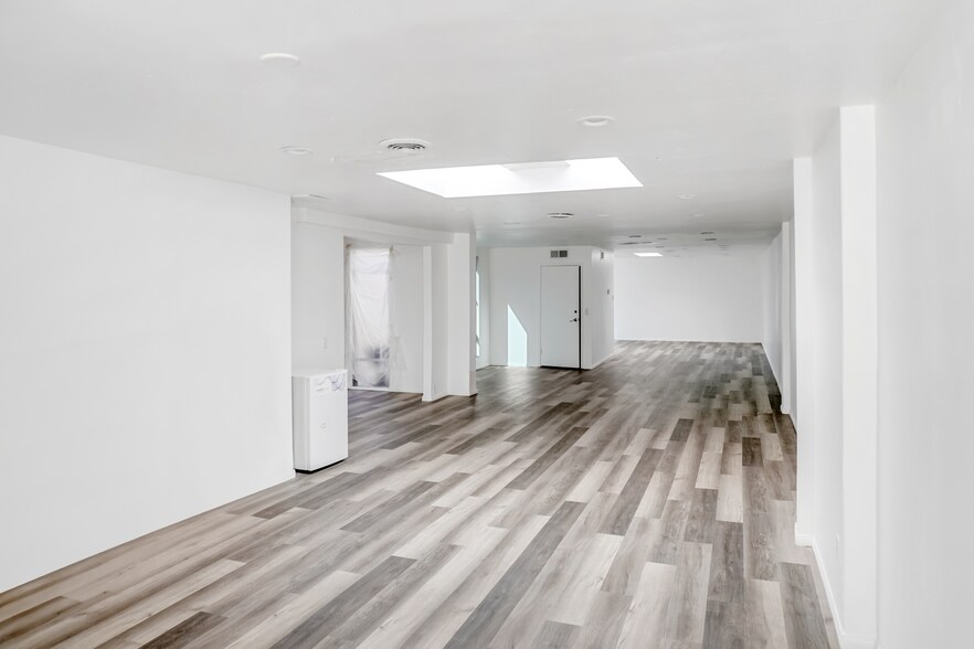 More Photos Of 269-291 E Lexington Ave, El Cajon Medical For Lease