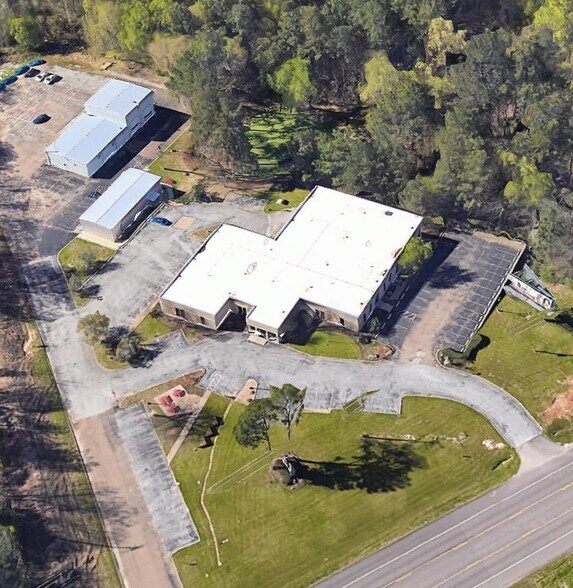 More Photos Of 9846 State Highway 31 E, Tyler Medical For Sale
